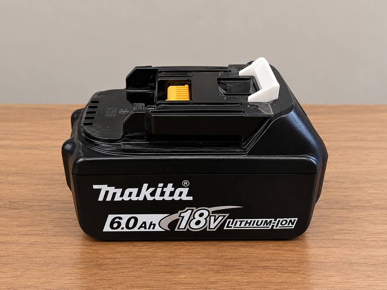 Akumulator Makita 18 V 6.0 Ah Li-Ion 2