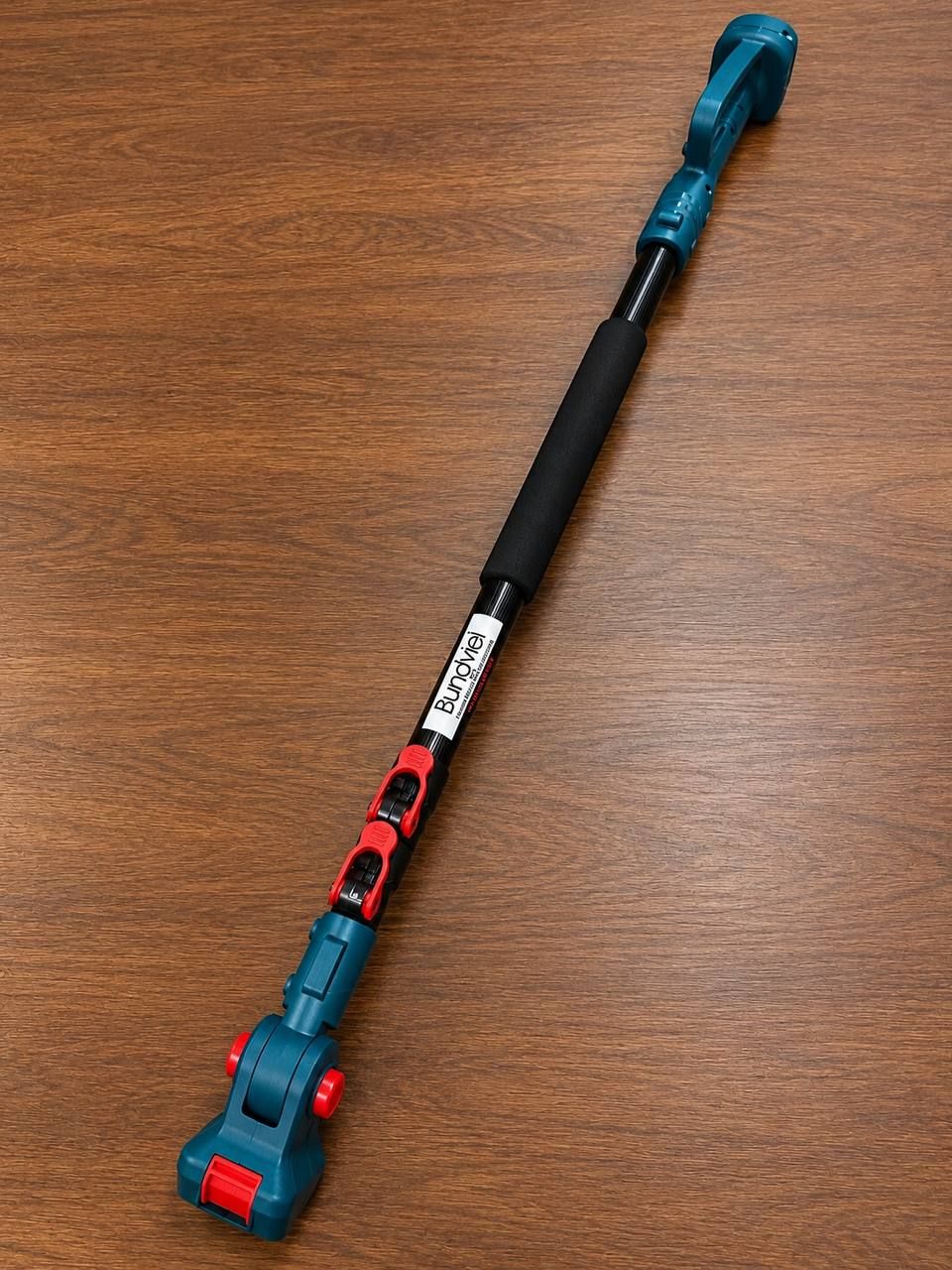A 6-inch chainsaw and electric pruners with a 2-meter extension cord 10