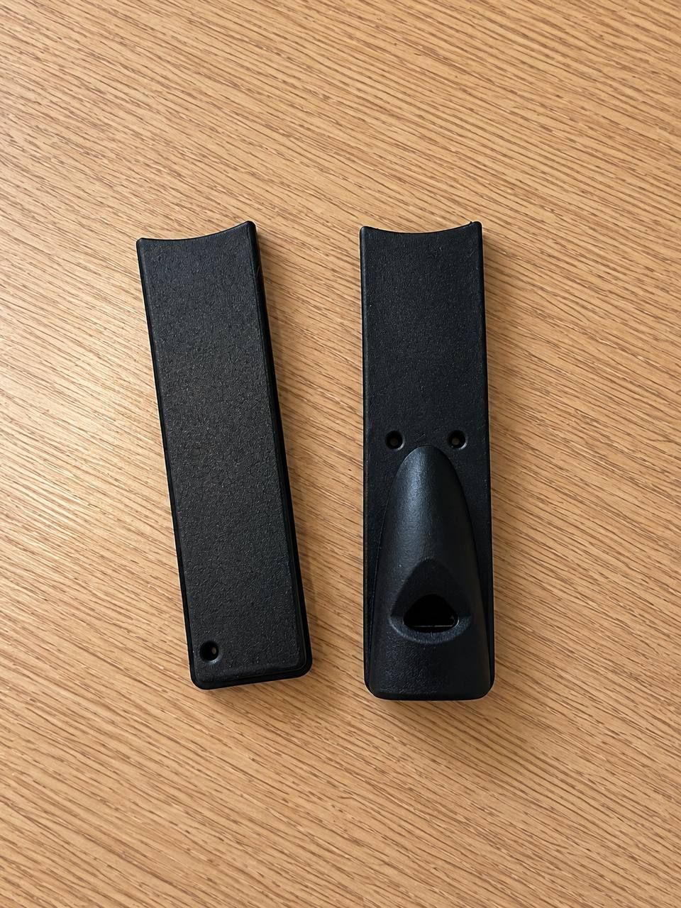 Black plastic replacement parts, set of 2 2