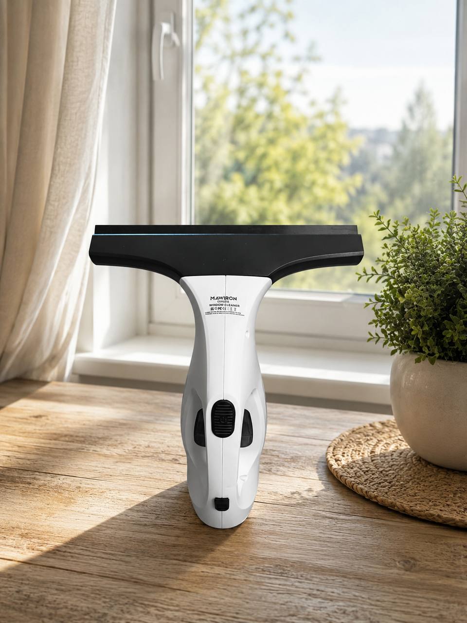 Cordless Rechargeable Window Cleaner with Vacuum and Spray Bottle 2
