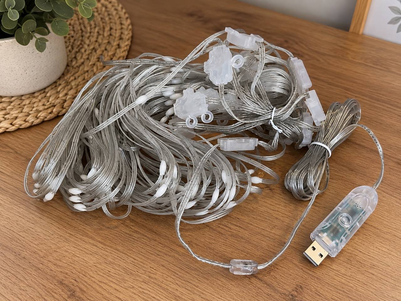Kurtyna LED RGB 2,4 m USB APP + Pilot Dynamic DIY Light Art Canvas 2