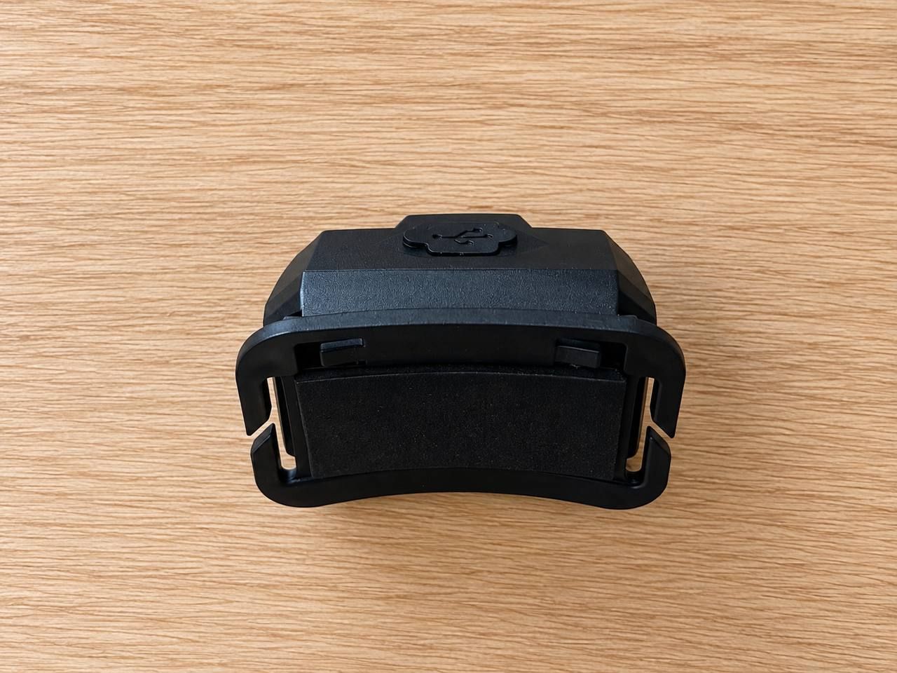 Latarka czołowa LED COB z regulowanym paskiem i ładowaniem USB 3