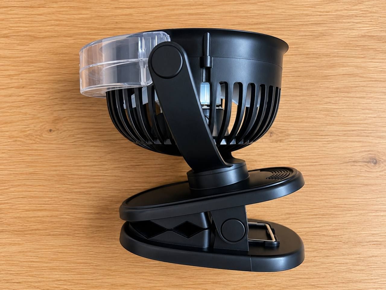 Wentylator klipsowy z nawilżaniem Clip Misting Fan 10 W z zasilaniem USB-C 3