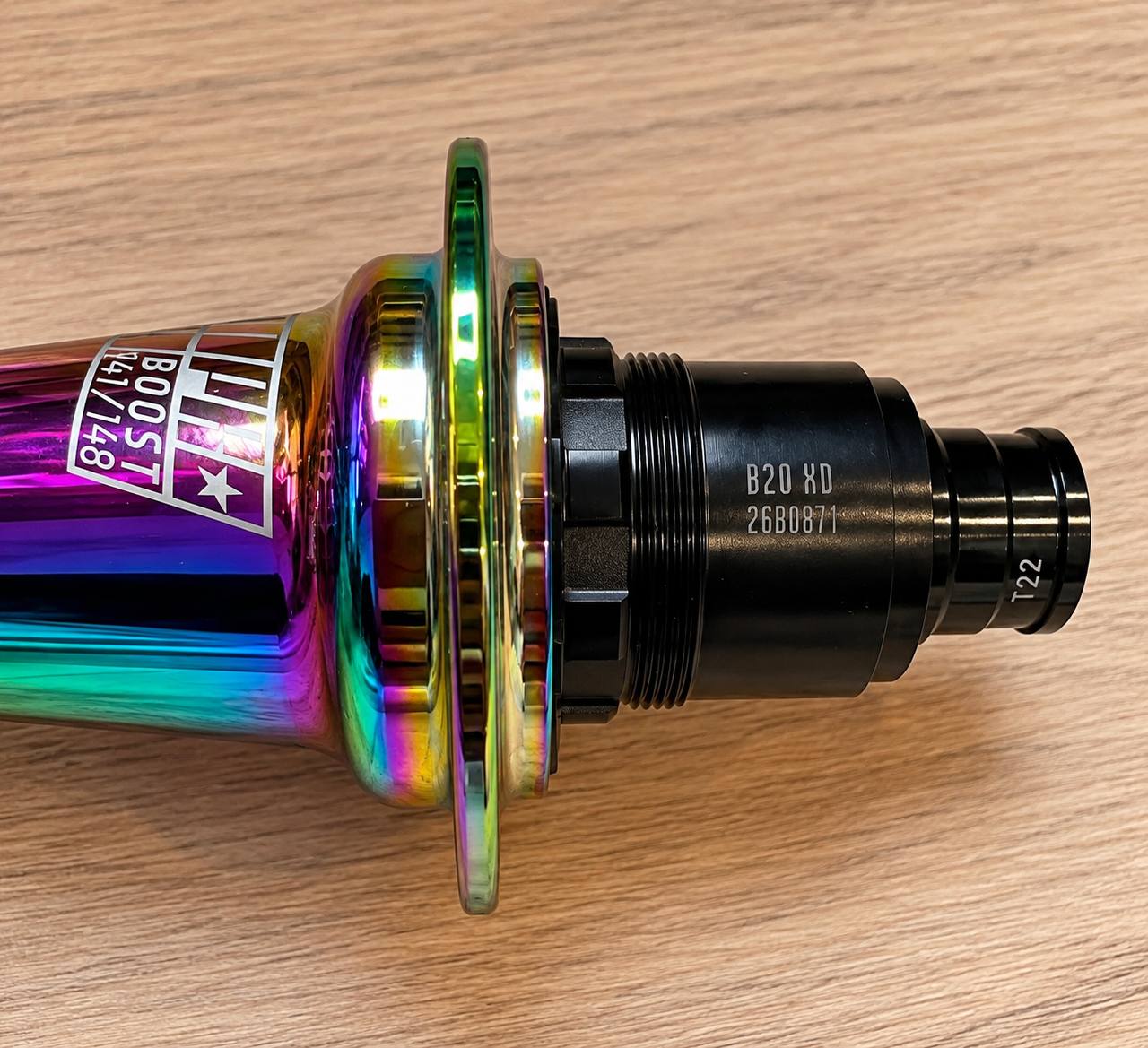 Piasta tylna BMX KOOZER Boost 14T/14S Rainbow 4