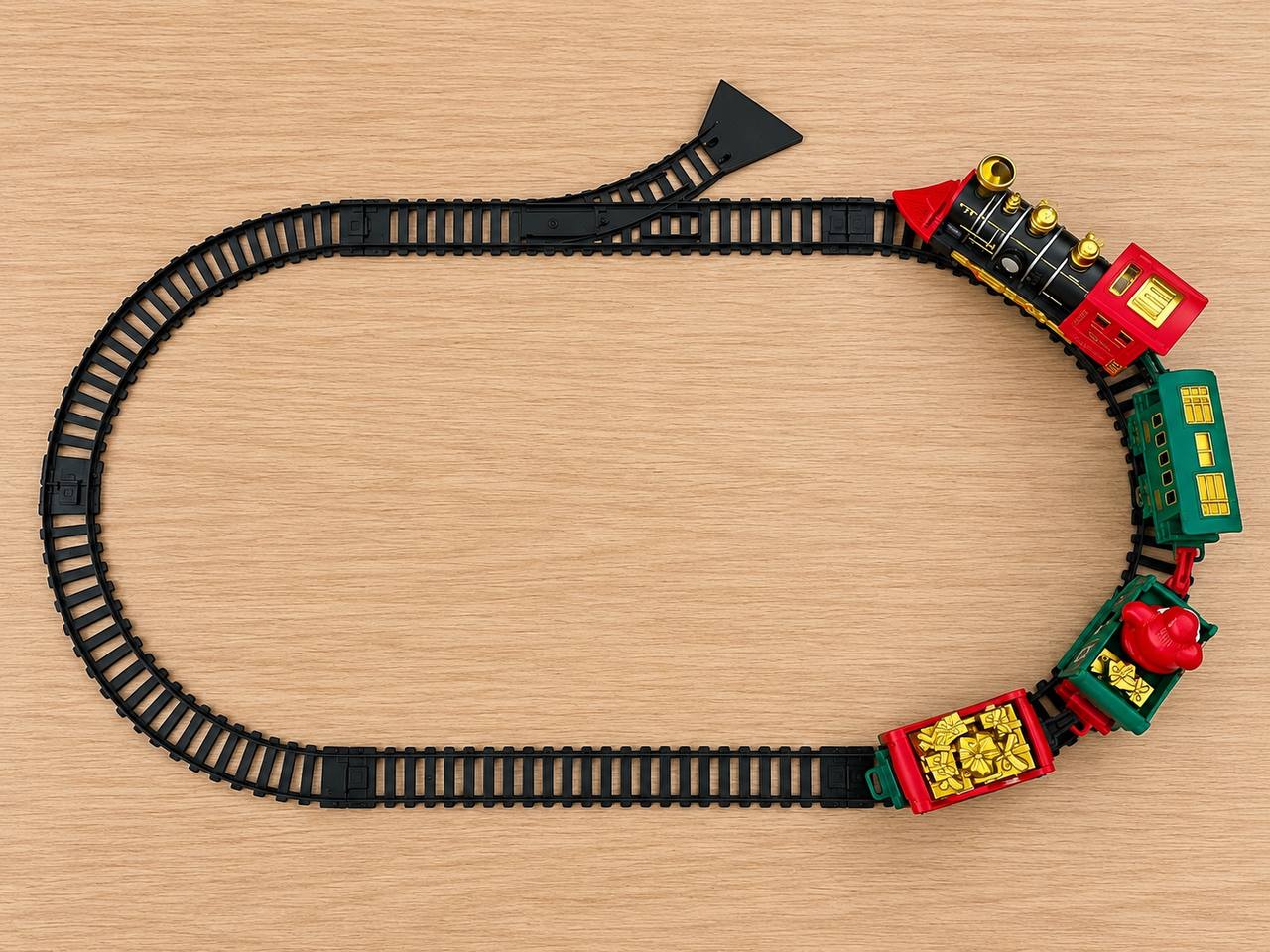 Christmas Rail Train – A Train with Tracks 3