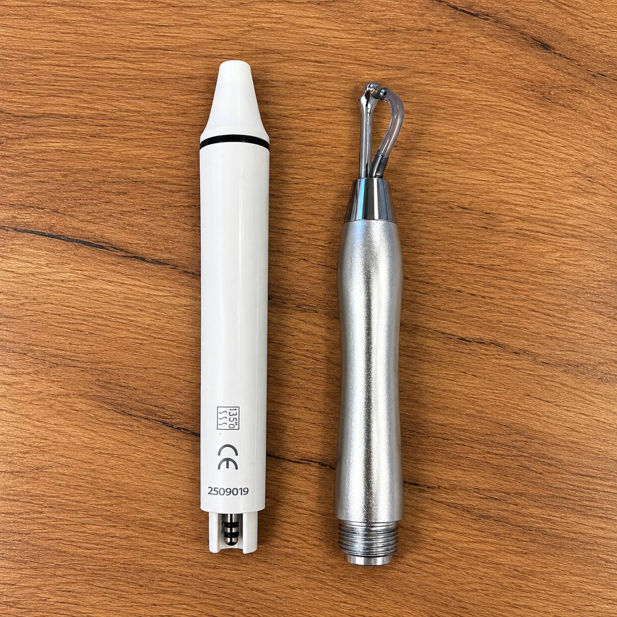 Urządzenie stomatologiczne Complex Scaler 8