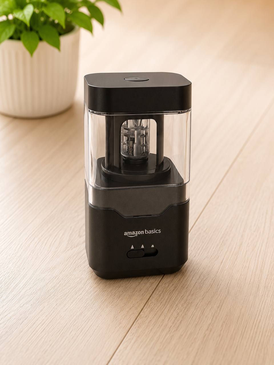 USB-Powered Automatic Electric Pencil Sharpener, Black 2