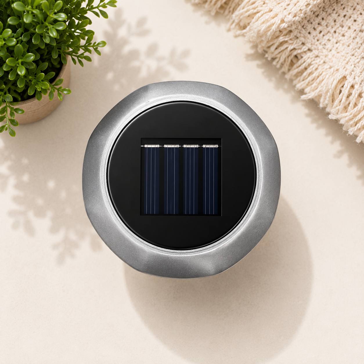Садовая солнечная лампа GRUNDIG с LED-термометром, 57 см 3
