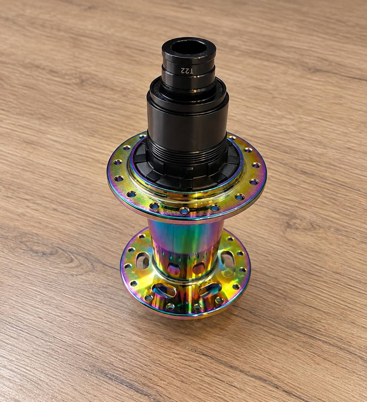 Piasta tylna BMX KOOZER Boost 14T/14S Rainbow 2